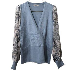 89th‎ Madison Women Size Small Sweater Blouse Long Sleeves Floral Lightweight